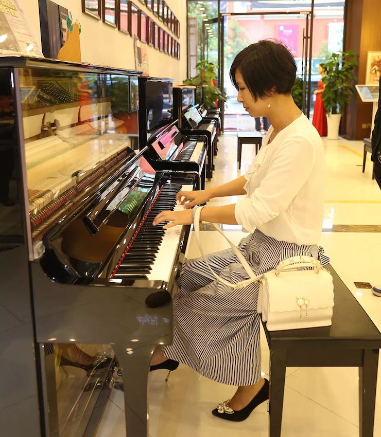 连云港BG大游钢琴旗舰体验店开业庆典暨BG大游艺术家鲍释贤钢琴独奏音乐会圆满落幕