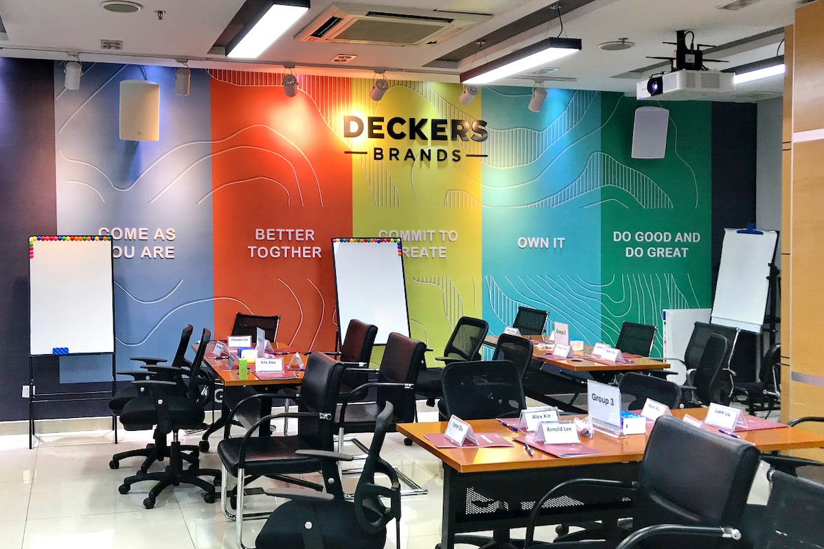 案例|BG大游ADECIA会议解决方案协助跨国公司Deckers实现多种会议场景